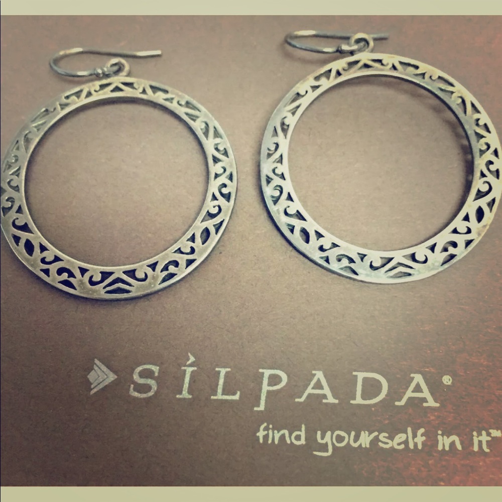 Silpada  1.25"  925 Sterling Hoop Earrings